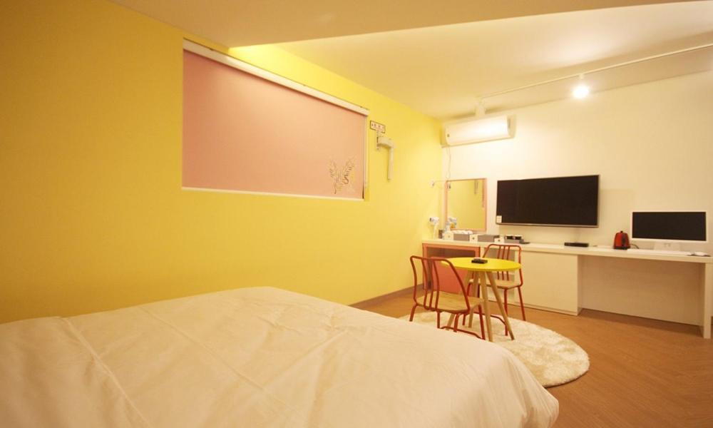 Iksan 4 Seasons Hotel Bagian luar foto